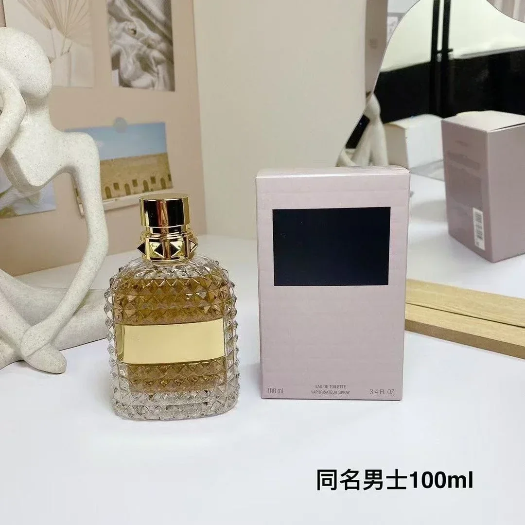 Rose Water Spray - น้ำหอมแบรนด์ดัง ขนาด 100 มล. บรรจุในขวดแก้วดีไซน์หรู รุ่น